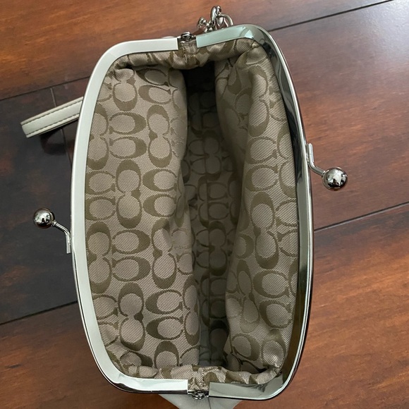 Coach Cream Leather Wristlet Clutch